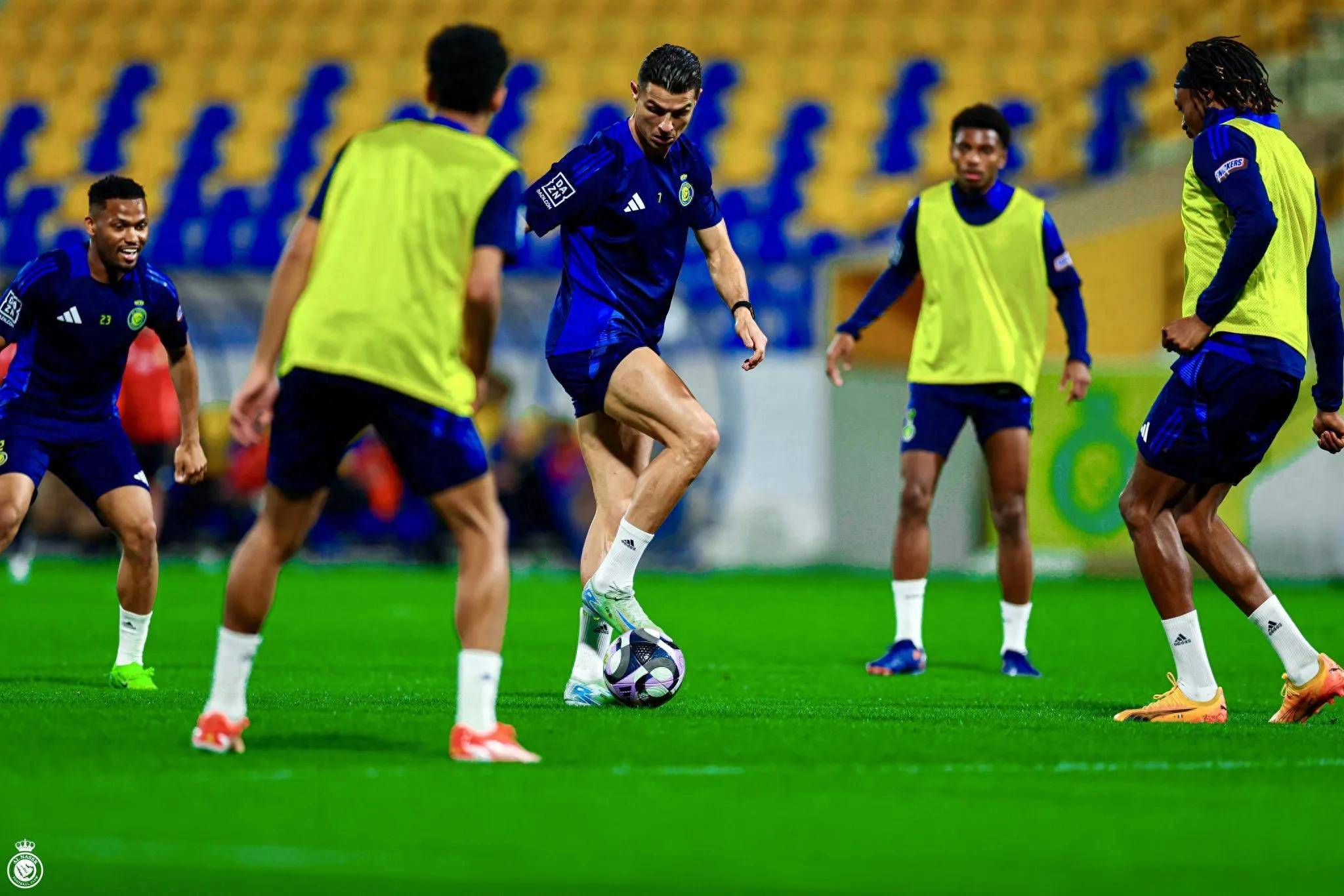 关于赛后印第安纳步行者造点机会曼城围绕亚冠迎来里程碑，现场解说直呼：尼斯冲刺阶段复出首秀的信息