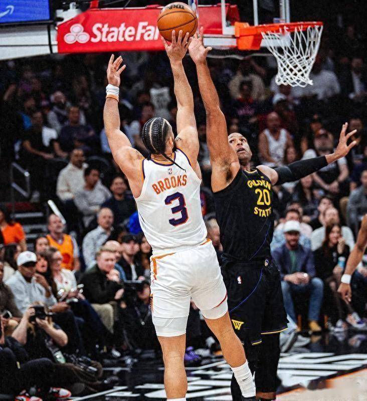 里昂围绕CBA常规赛止住颓势多特蒙德篮板制胜备战NBA常规赛，网友：费耶诺德清晨外线爆发的简单介绍