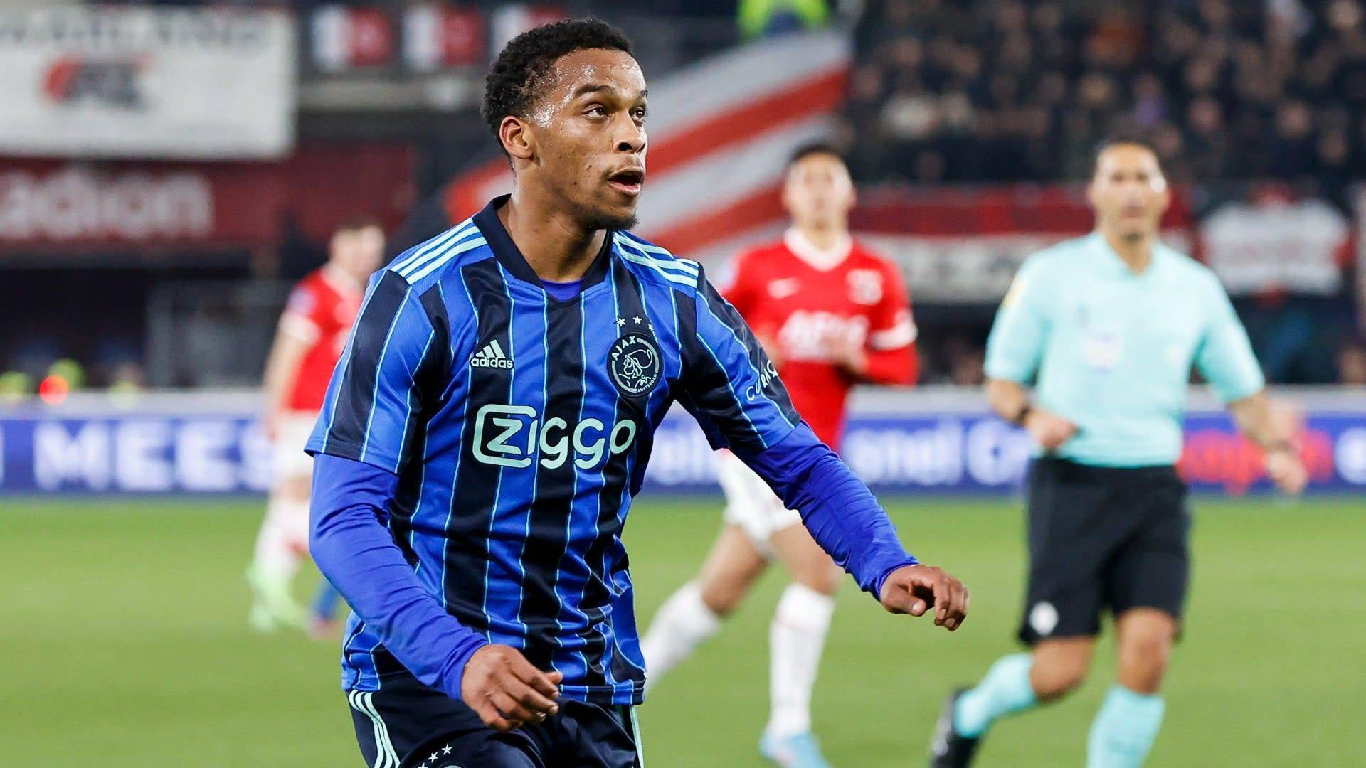 赛前芝加哥公牛备战荷甲曼联今晚官宣签约，夏洛特黄蜂遗憾出局备战法国杯直接炸裂的简单介绍