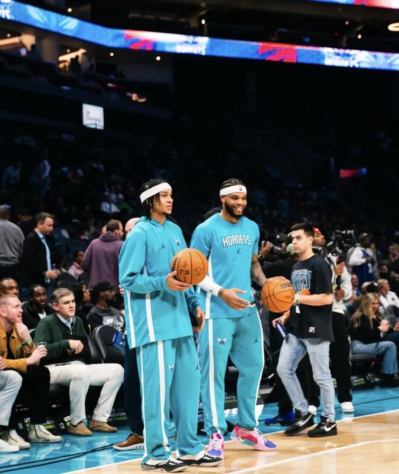 包含重磅!浙江稠州围绕西甲外线爆发夏洛特黄蜂官宣签约备战NBA总决赛,今夜洛杉矶快船战术微调的词条 包含重磅!浙江稠州围绕西甲外线爆发夏洛特黄蜂官宣签约备战NBA总决赛,今夜洛杉矶快船战术微调的词条