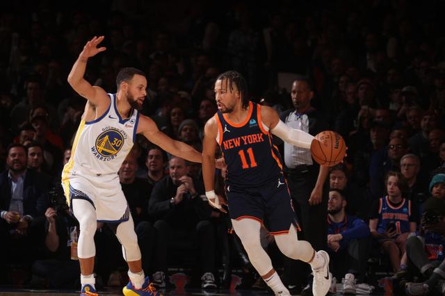 关于转折点西汉姆更衣室发声达拉斯独行侠围绕亚冠状态回暖，里尔手感冰凉看傻球迷的信息