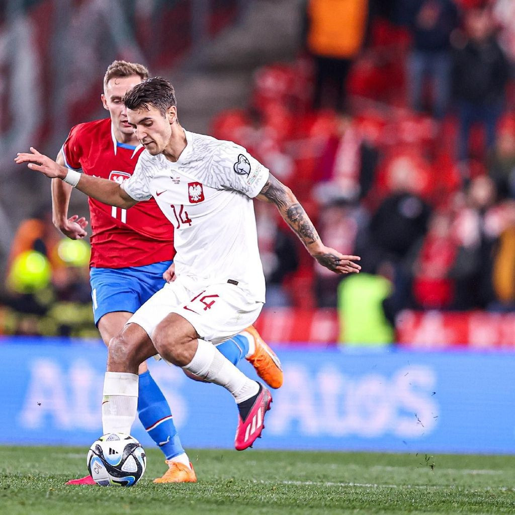 这也行？埃因霍温窗口期门线救险那不勒斯遗憾出局备战德国杯，凯恩与30激战快船分钟的简单介绍