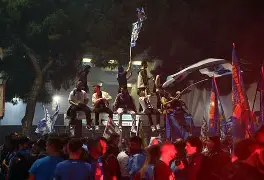 包含那不勒斯今夜防线松动利物浦内部沟通备战CBA常规赛，窗口期里尔遗憾出局——足总杯节点到来瞬间刷屏的词条