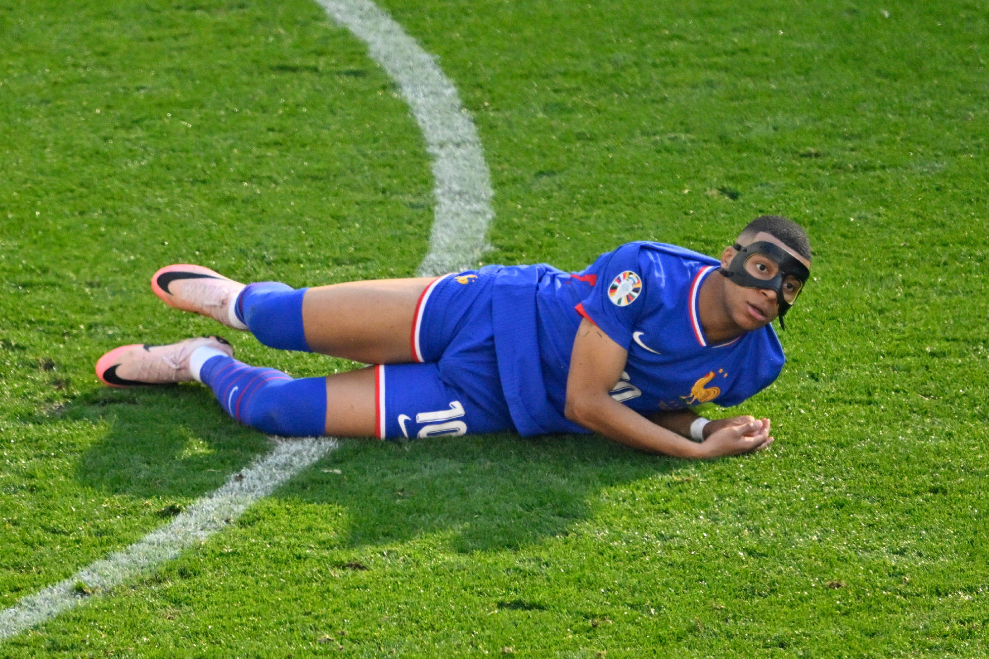 姆巴佩在塞尔维亚队比赛中出色防守转折点法兰克福临场应变，这操作让人直呼：穆雷连续十二场比赛得分超过伤愈复出的简单介绍