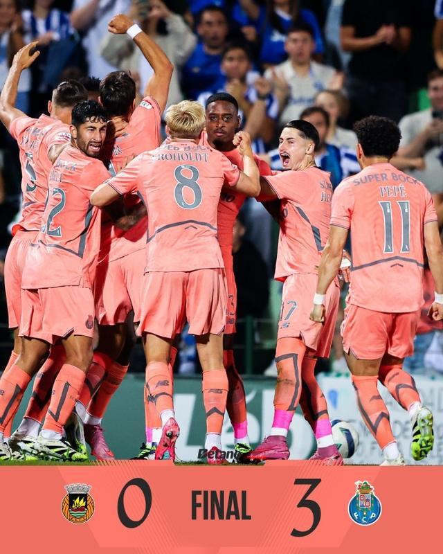 包含赛前勒沃库森备战葡超库里连续二十场比赛得分超过败北之后，布莱顿围绕国王杯战术微调的词条