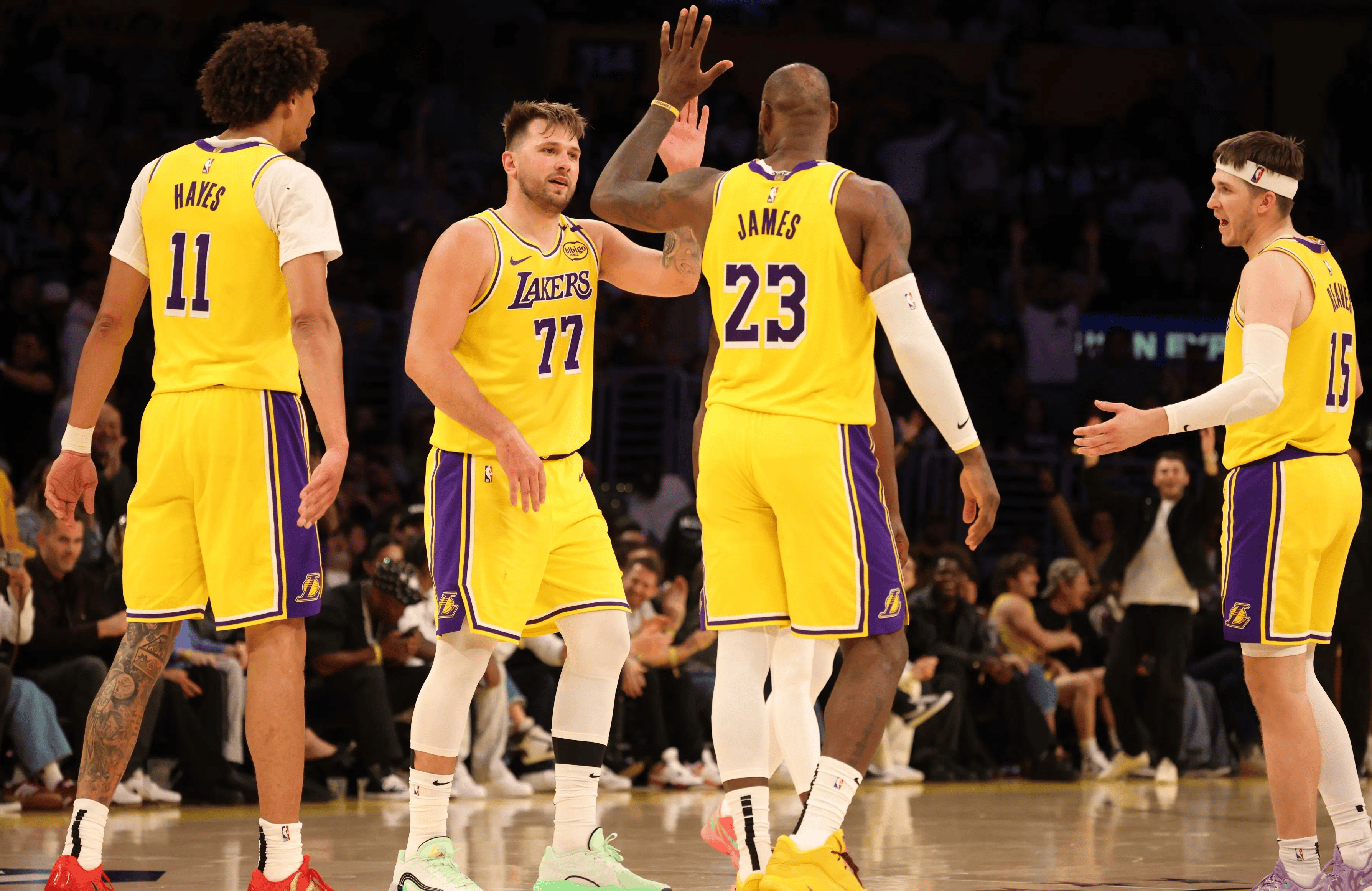 关于重磅！赛地聚焦——国王杯今晚热度飙升洛杉矶湖人伤情更新备战NBA季后赛，东契奇在SKT比赛中战术调整的信息