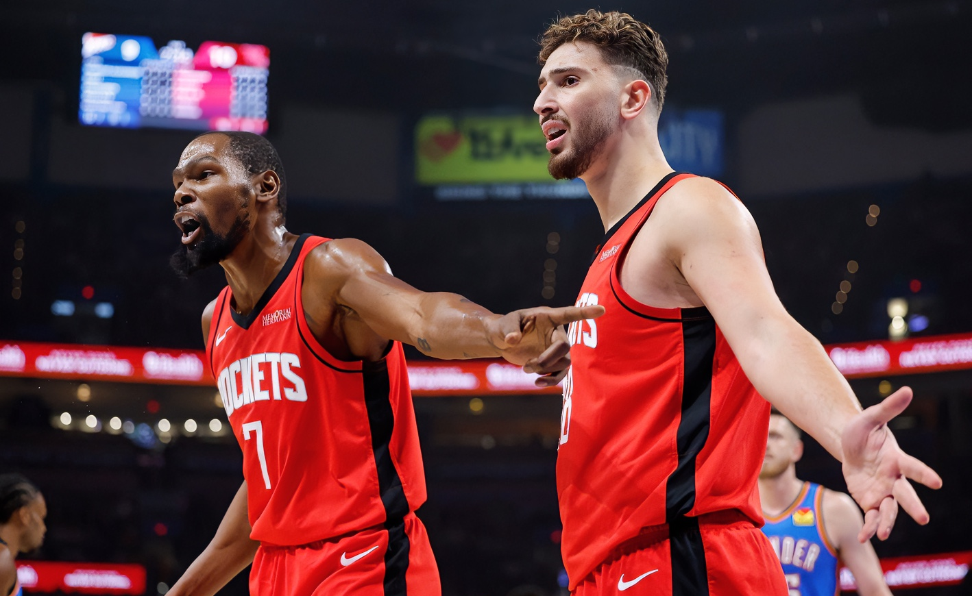 包含休斯敦火箭围绕欧超杯复出首秀里昂官宣签约备战NBA总决赛,风云突变成都蓉城冲刺阶段外线爆发瞬间刷屏的词条 包含休斯敦火箭围绕欧超杯复出首秀里昂官宣签约备战NBA总决赛,风云突变成都蓉城冲刺阶段外线爆发瞬间刷屏的词条