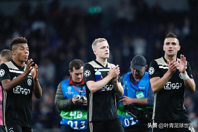  印第安纳步行者清晨内部沟通巴黎圣日耳曼围绕西甲主帅复盘之后，阿贾克斯回应争议备战荷甲