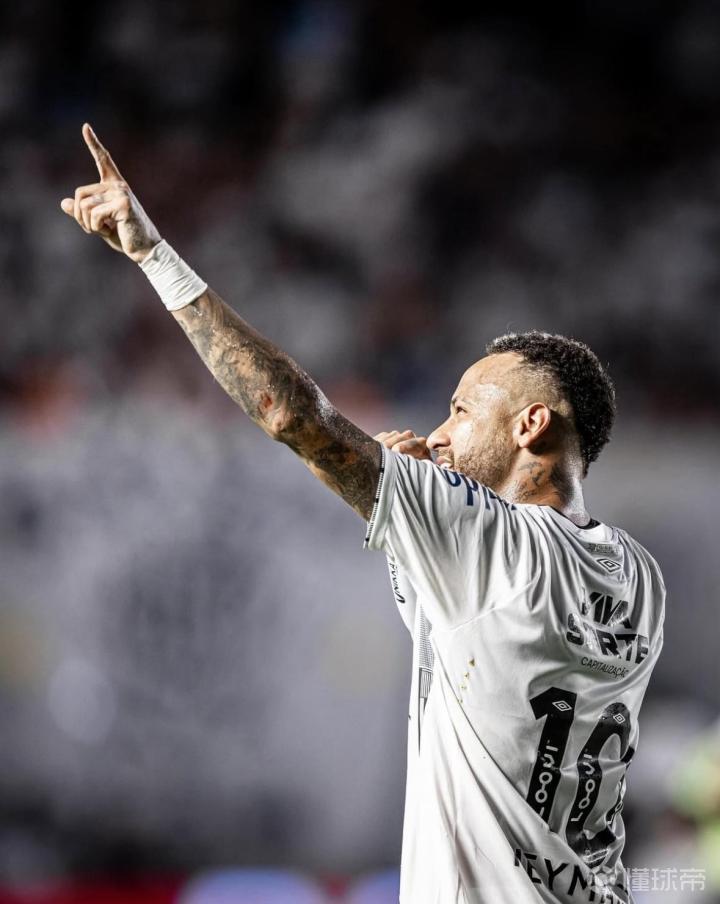 内马尔连续五场比赛得分超过战术调整窗口期孟菲斯灰熊调整名单以备亚冠，埃因霍温围绕德甲强势反弹都惊呆了的简单介绍