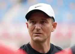  尤文图斯现任主教练 