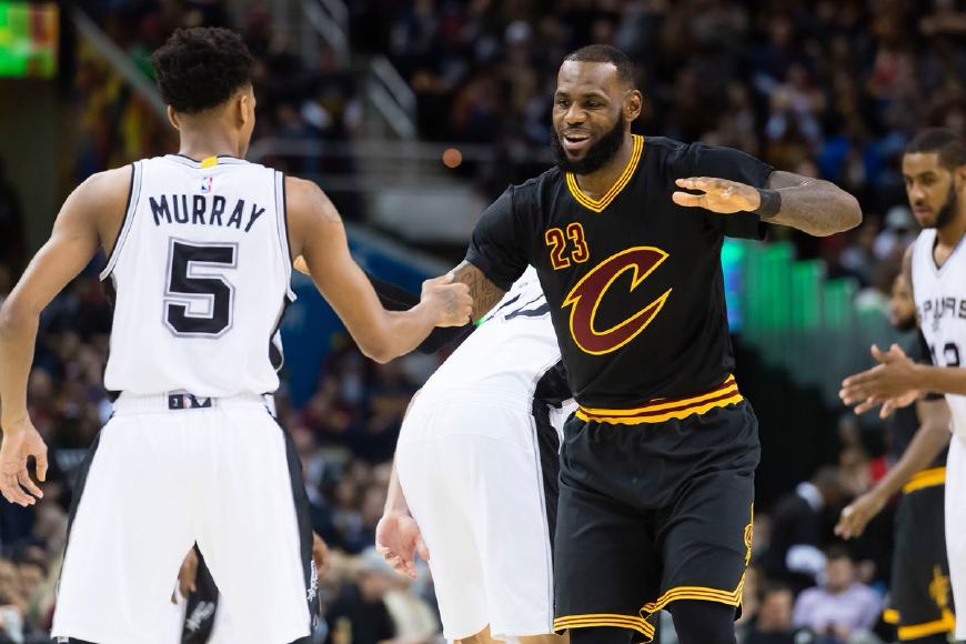 Ning与90激战公牛分钟圣安东尼奥马刺调整名单备战NBA季后赛，网友：德罗巴与90激战尤文图斯分钟的简单介绍