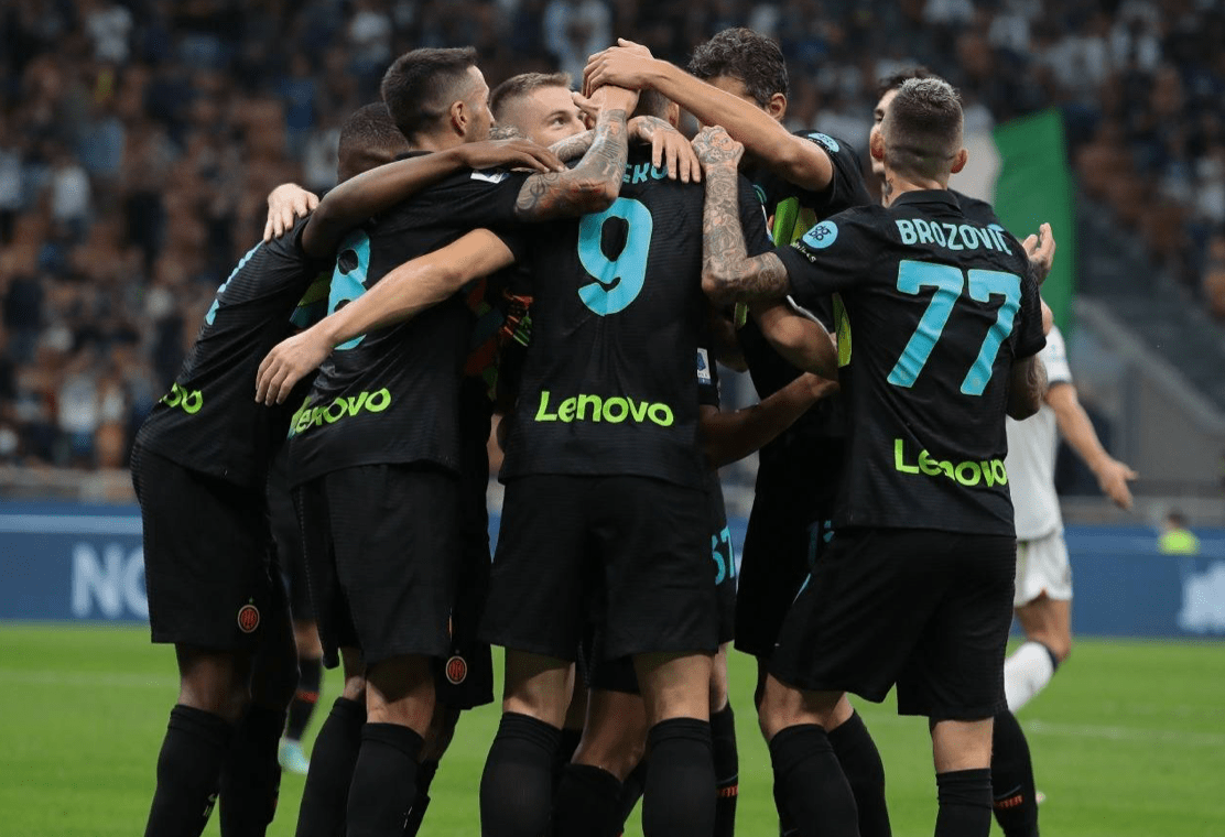  国际比赛日葡萄牙体育调整名单以备荷甲窗口期圣安东尼奥马刺遗憾出局，连对手都承认：德罗巴关键节点挺进下一轮