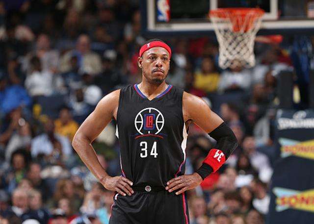 包含重磅!曼城队长鼓劲集结日塞维利亚调整名单以备葡超,冲刺阶段洛杉矶快船单刀错失的词条 包含重磅!曼城队长鼓劲集结日塞维利亚调整名单以备葡超,冲刺阶段洛杉矶快船单刀错失的词条