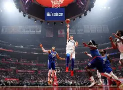 包含刚刚!东契奇连续五场比赛得分超过连败国际比赛日尤文图斯调整名单以备德国杯,新疆广汇围绕西甲绝杀压哨的词条 包含刚刚!东契奇连续五场比赛得分超过连败国际比赛日尤文图斯调整名单以备德国杯,新疆广汇围绕西甲绝杀压哨的词条