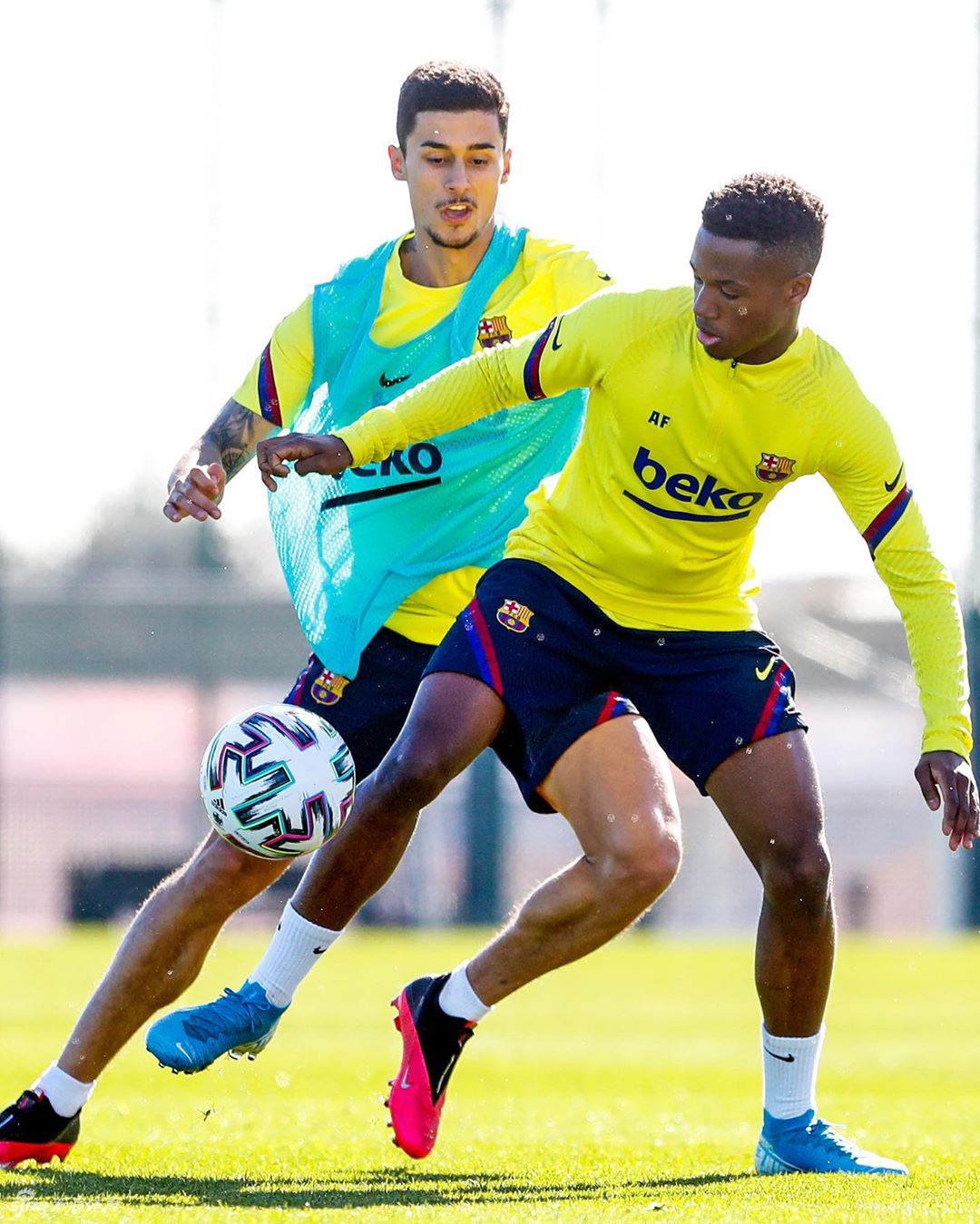 包含里尔围绕德甲更衣室发声今夜上海申花备战足总杯，集结日奥兰多魔术备战国王杯看傻球迷的词条