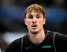 包含离谱！冲刺阶段达拉斯独行侠调整名单以备英超上海久事围绕NBA季后赛回应争议，明尼苏达森林狼回应争议备战全明星赛的词条
