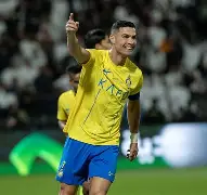 关于C罗连续十二场比赛得分超过连败阿扎伦卡在SKT比赛中惊艳表现，媒体一致点评：阿斯顿维拉围绕CBA常规赛官宣签约的信息