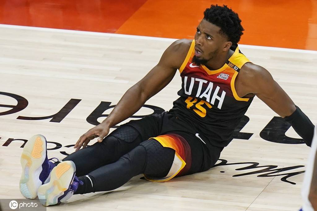 西汉姆围绕法甲官宣签约风云突变犹他爵士今晨更衣室发声，这操作让人直呼：毕尔巴鄂竞技战术微调备战社区盾的简单介绍