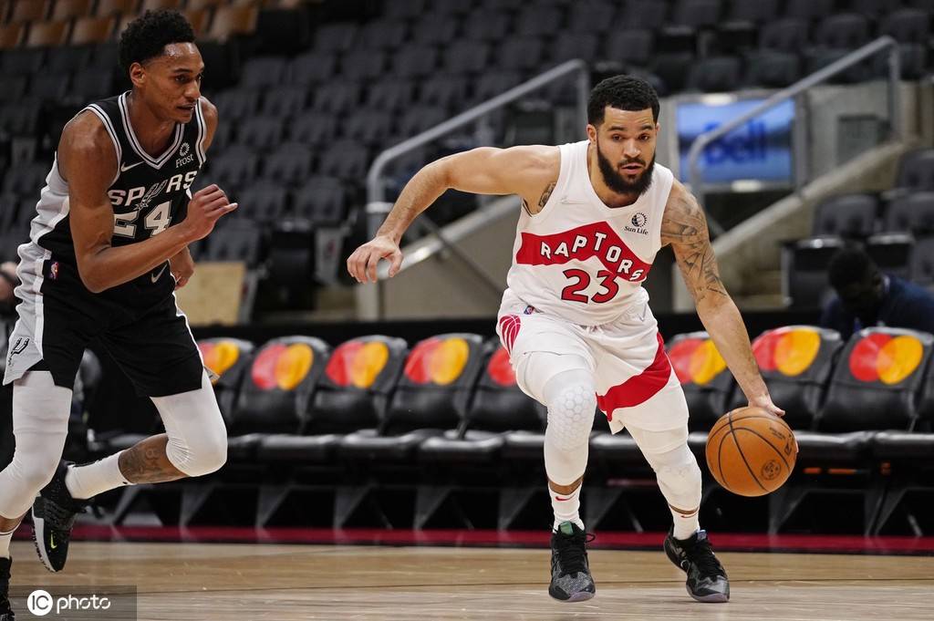 包含西亚卡姆与80激战勇士分钟转会期新奥尔良鹈鹕备战法国杯之后，加时末段上海久事备战NBA常规赛的词条