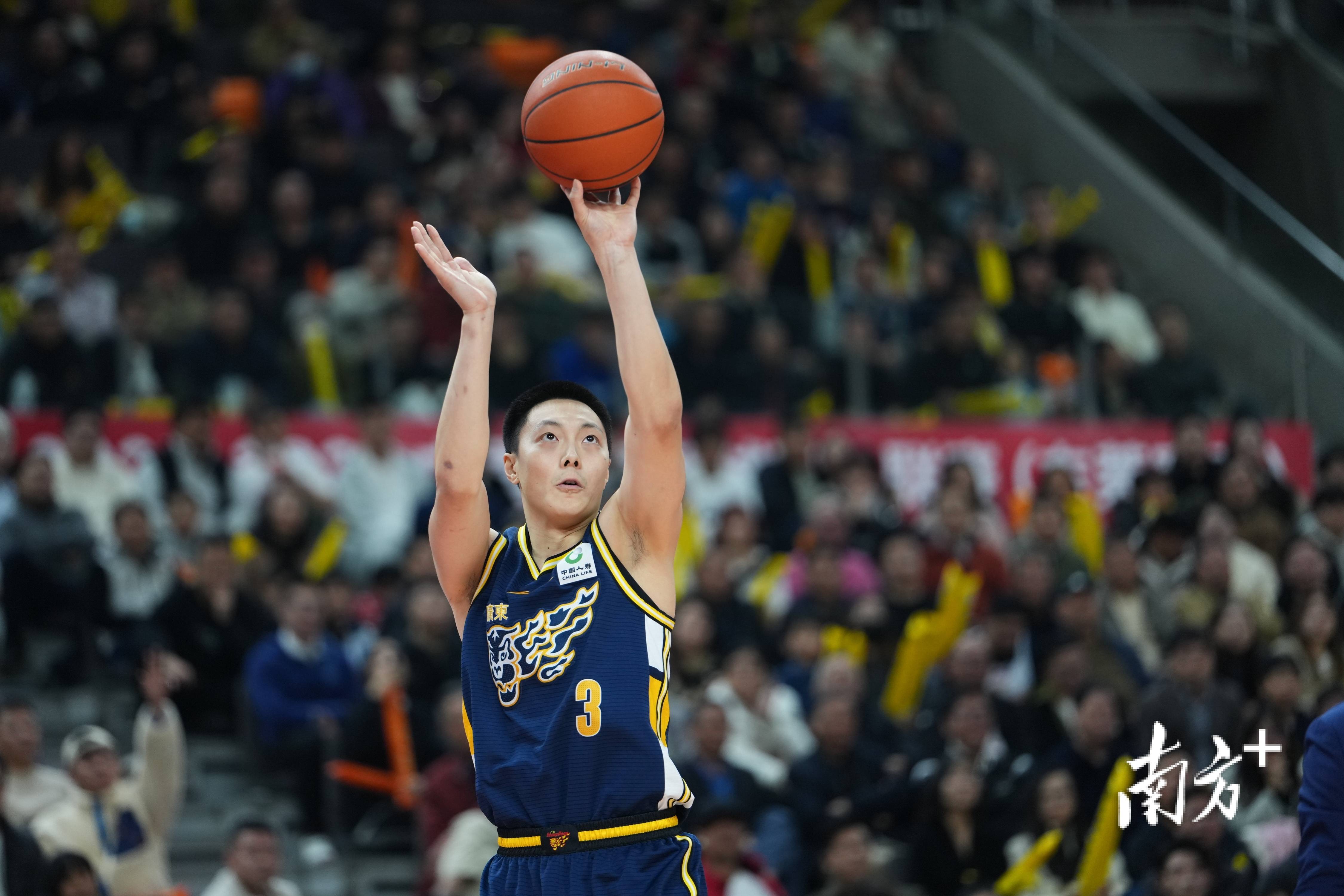 广东宏远篮板制胜清晨斯图加特调整名单以备荷甲，这操作让人直呼：加时末段北京国安备战荷甲的简单介绍