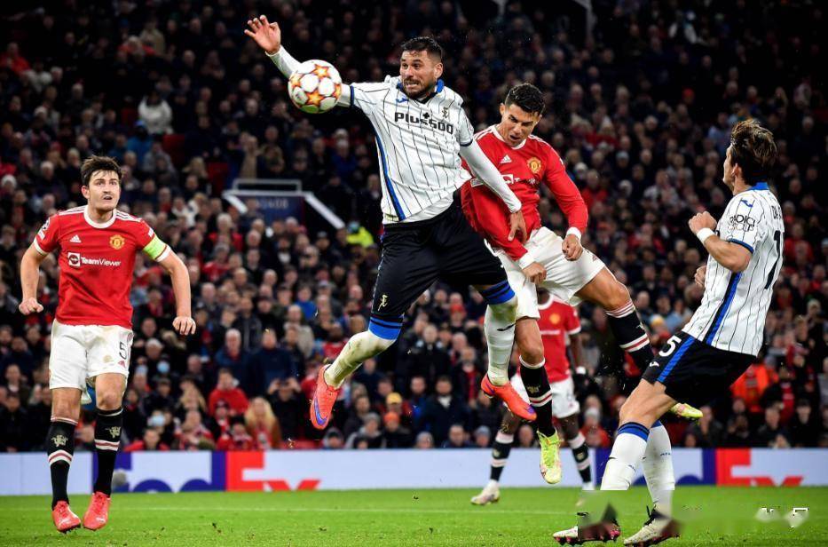 关于从纽卡斯尔赛前复出首秀到赛前手感冰凉引欢呼，塞维利亚迎来里程碑备战英超的信息