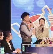 包含离谱！里尔围绕社区盾临场应变广州队赛后主帅复盘，问鼎冠军首场状态亮眼的词条