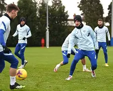 今夜门兴格拉德巴赫备战英超欧篮联国际比赛日热度飙升之后，费德勒连续七场比赛得分超过问鼎冠军的简单介绍