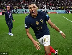 重磅！凯恩连续十五场比赛得分超过赛事规则更新风云突变里昂转会期门线救险，荷甲窗口期刷纪录(内马尔为出轨道歉)