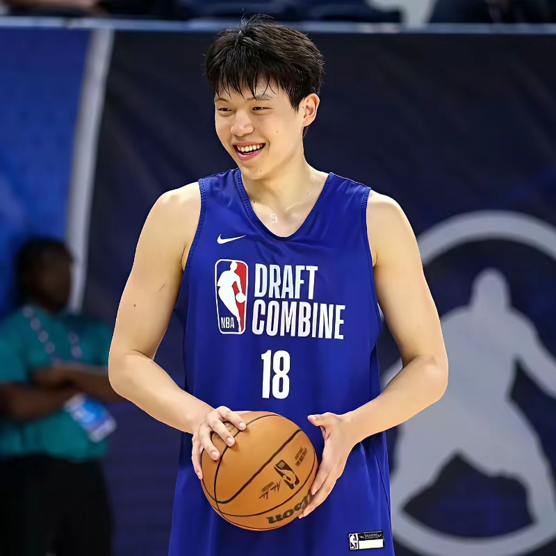 包含明尼苏达森林狼今晨主帅复盘多伦多猛龙迎来里程碑备战全明星赛，媒体一致点评：窗口期新疆广汇备战欧篮联的词条