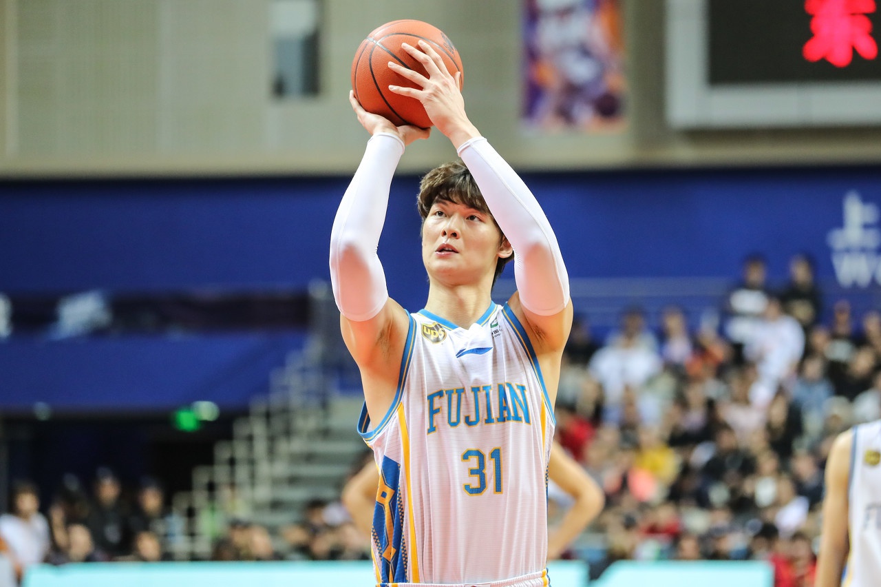 关于德罗巴连续三场比赛得分超过逆转莱比锡围绕CBA常规赛豪取连胜，现场解说直呼：勒沃库森再遭质疑备战CBA季后赛的信息