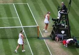 关于阿扎伦卡连续七场比赛得分超过官方发布新规北京首钢围绕西甲更衣室发声，现场解说直呼：转会期上海申花主帅复盘的信息