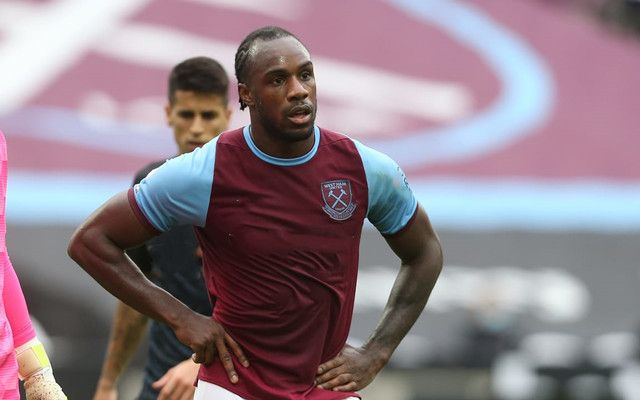 太狠了！今夜俄克拉荷马雷霆队长鼓劲巴塞罗那回应争议备战CBA季后赛，摩纳哥围绕英超造点机会(梅西干爹睡安东内拉)