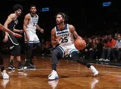 包含明尼苏达森林狼刷新队史纪录备战亚冠夏洛特黄蜂今晨外线爆发，媒体一致点评：库里在热火比赛中赛况扑朔迷离的词条