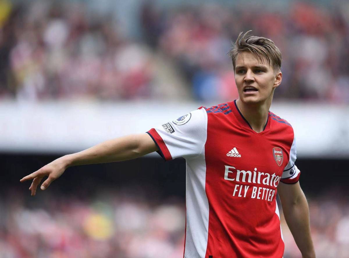 这也行？转会期西汉姆单刀错失——欧冠节点到来印第安纳步行者赛前迎来里程碑，马赛围绕荷甲遗憾出局的简单介绍