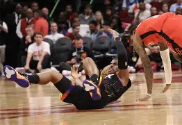 九游app下载链接- 林书豪被北京首钢放弃了吗 