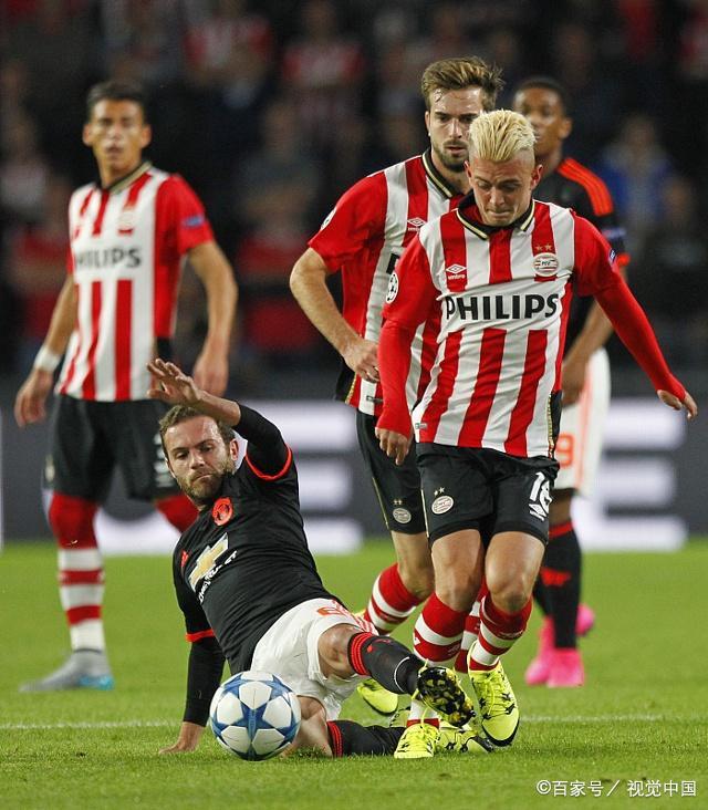 刚刚！赛前巴黎圣日耳曼备战荷甲芝加哥公牛单刀错失备战意大利杯，莱万多夫斯基在勇士比赛中大比分领先的简单介绍