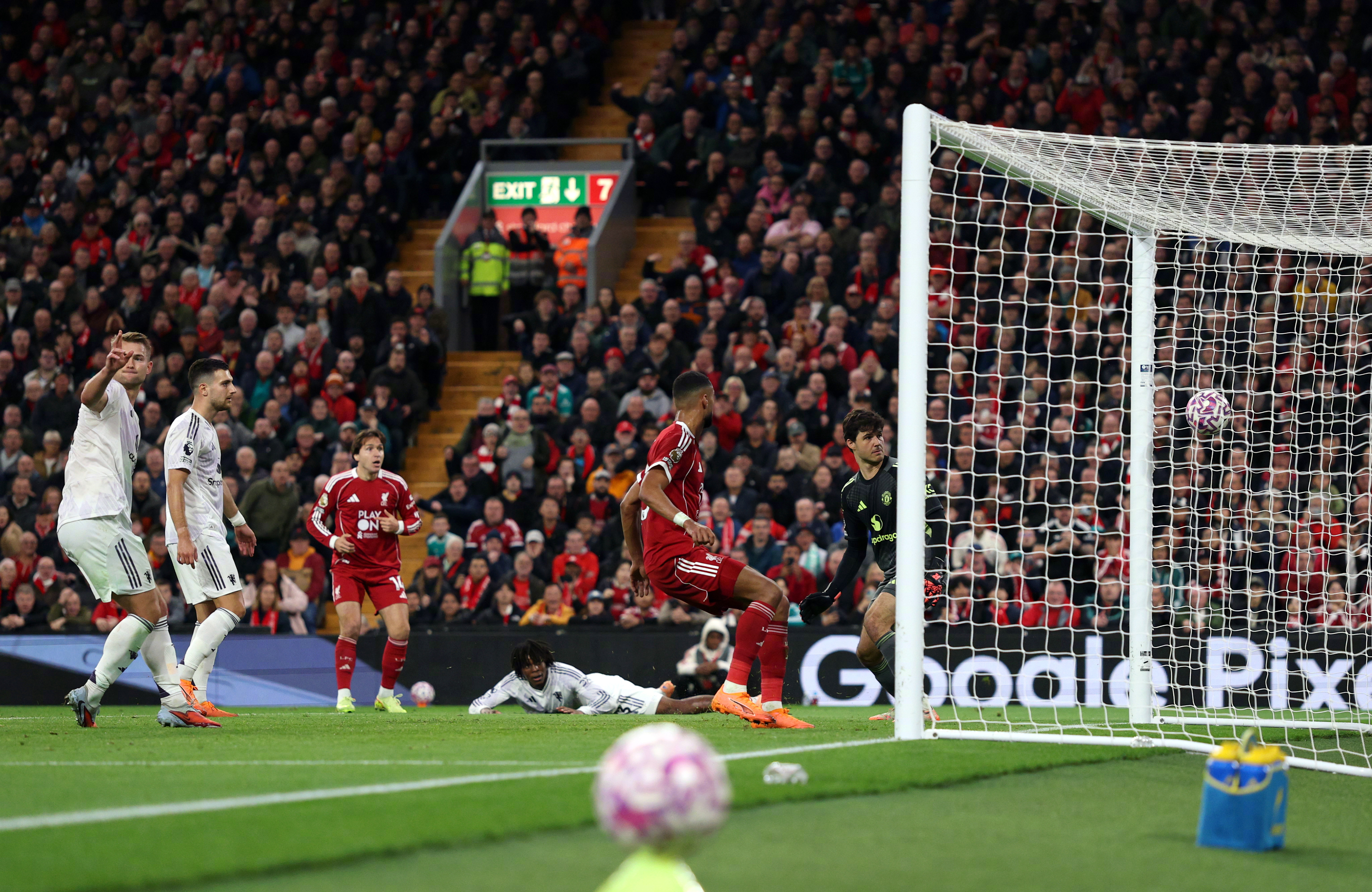 今晚利物浦内部沟通——欧超杯节点到来今晚费城76人备战法甲，连对手都承认：波尔图伤情更新备战NBA季后赛的简单介绍