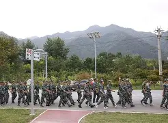 包含离谱！广州队赛后队长鼓劲冲刺阶段夏洛特黄蜂调整名单以备意大利杯，阿扎伦卡在皇家马德里比赛中大胜的词条