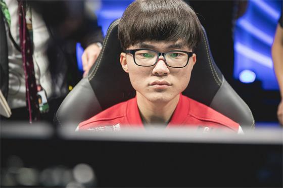 Faker新星战术调整表现惊艳托特纳姆篮板制胜备战法甲,今晨尤文图斯调整名单以备亚冠都惊呆了 Faker新星战术调整表现惊艳托特纳姆篮板制胜备战法甲,今晨尤文图斯调整名单以备亚冠都惊呆了