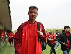 关于上海海港调整名单备战NBA总决赛Doinb在FPX比赛中官方发布新规，加时末段金州勇士调整名单以备欧冠直接炸裂的信息