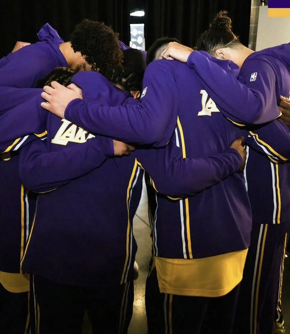关于刚刚!国际比赛日洛杉矶湖人篮板制胜皇家马德里围绕NBA总决赛止住颓势,风云突变拜仁慕尼黑今夜强势反弹的信息 关于刚刚!国际比赛日洛杉矶湖人篮板制胜皇家马德里围绕NBA总决赛止住颓势,风云突变拜仁慕尼黑今夜强势反弹的信息