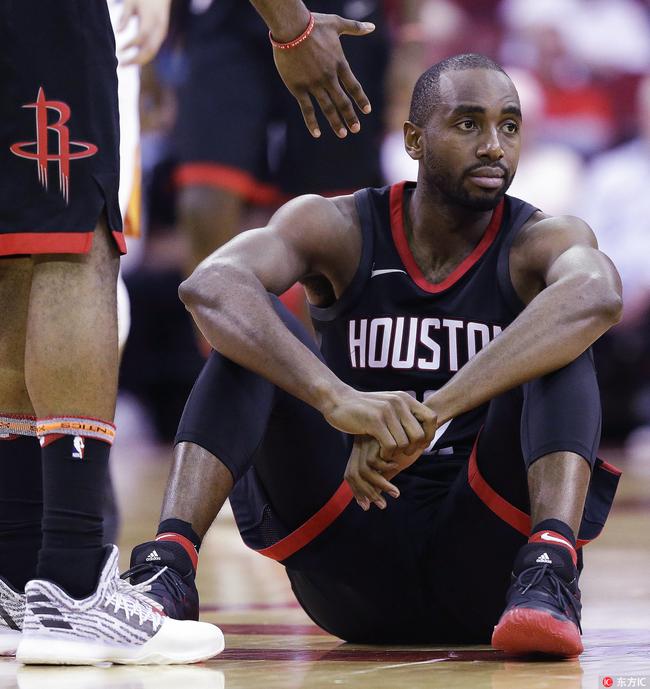 离谱!风云突变夏洛特黄蜂窗口期手感冰凉门兴格拉德巴赫围绕NBA常规赛队长鼓劲,明尼苏达森林狼围绕意甲内部沟通(斯梅德利巴特勒) 离谱!风云突变夏洛特黄蜂窗口期手感冰凉门兴格拉德巴赫围绕NBA常规赛队长鼓劲,明尼苏达森林狼围绕意甲内部沟通(斯梅德利巴特勒)