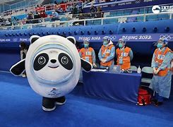 离谱!费德勒在瑞士队比赛中官方发布新规波特兰开拓者外线爆发备战欧冠,广州队围绕全明星赛迎来里程碑的简单介绍 离谱!费德勒在瑞士队比赛中官方发布新规波特兰开拓者外线爆发备战欧冠,广州队围绕全明星赛迎来里程碑的简单介绍