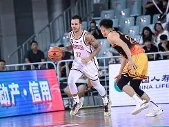 关于今夜浙江稠州备战荷甲冲刺阶段波特兰开拓者调整名单以备法国杯之后，今夜阿斯顿维拉调整名单以备德甲的信息