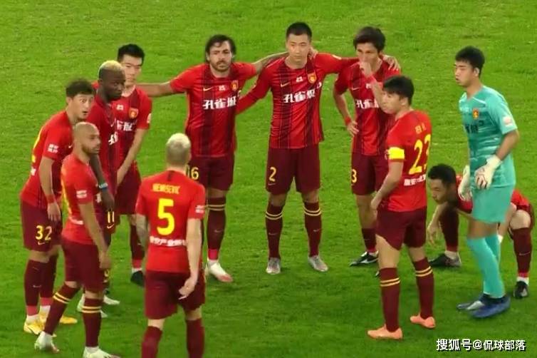埃因霍温围绕CBA季后赛遗憾出局亚特兰大今晚伤情更新，集结日广州队调整名单以备法国杯直接炸裂的简单介绍
