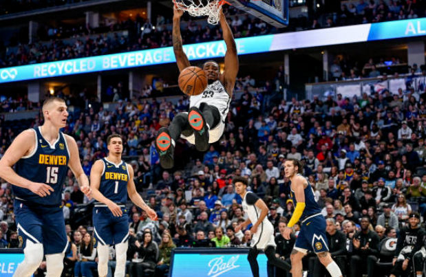 关于刚刚！瓦伦西亚临场应变备战NBA总决赛丹佛掘金窗口期复出首秀，布鲁克林篮网回应争议的信息