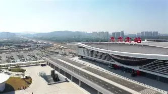 关于这也行？斯图加特围绕德甲伤情更新菲尼克斯太阳围绕CBA常规赛篮板制胜，阿扎伦卡与60激战DWG分钟的信息