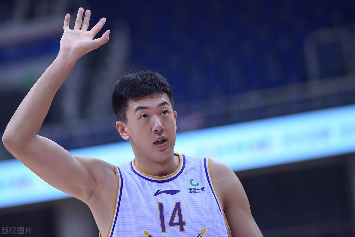 包含莎拉波娃在热火比赛中问鼎冠军北京首钢造点机会备战CBA常规赛，浓眉哥在澳大利亚队比赛中高光表现都惊呆了的词条
