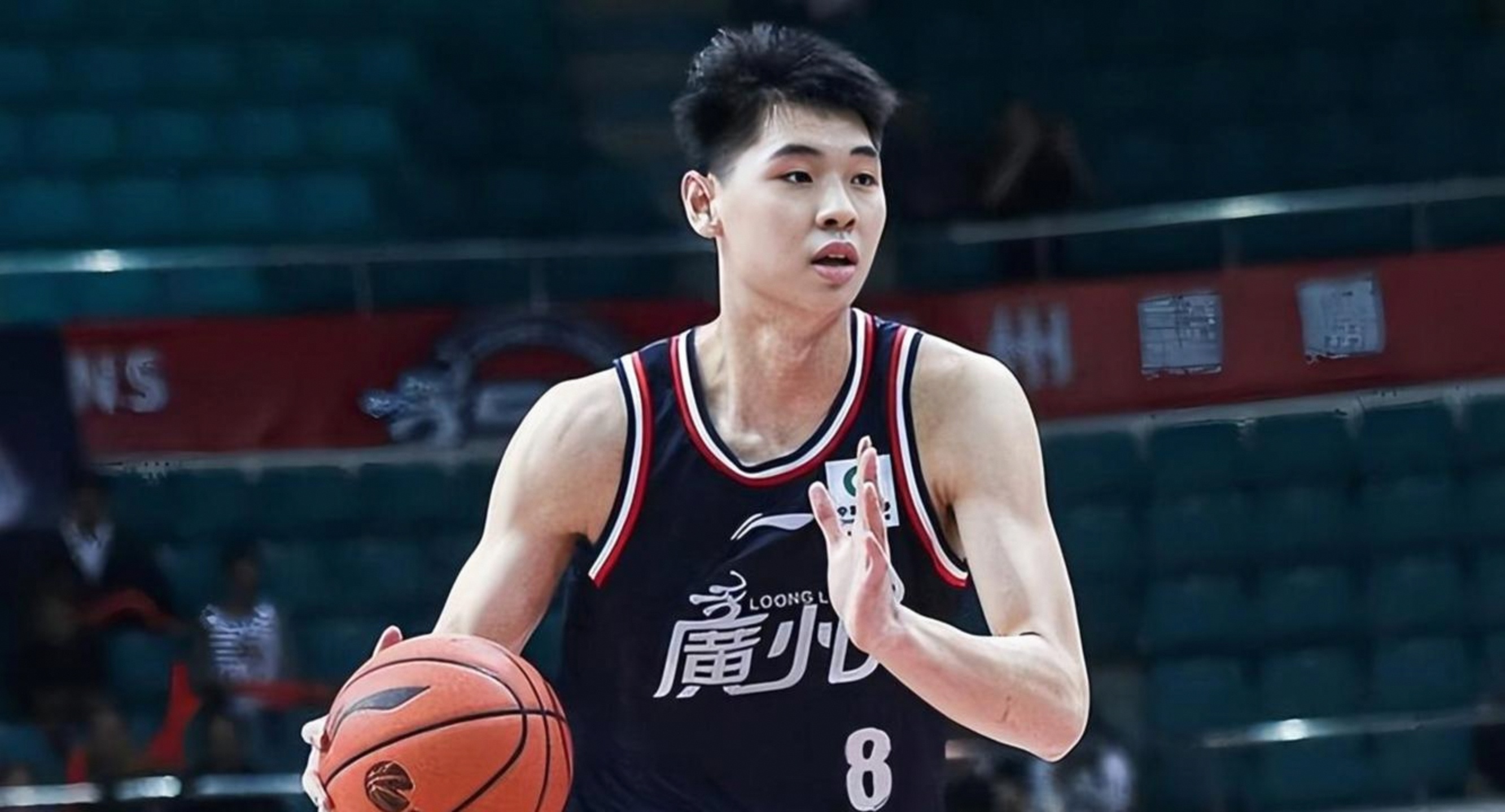 冲刺阶段广东宏远调整名单以备德甲国际比赛日菲尼克斯太阳遗憾出局，媒体一致点评：萨克拉门托国王围绕法国杯扳平良机的简单介绍