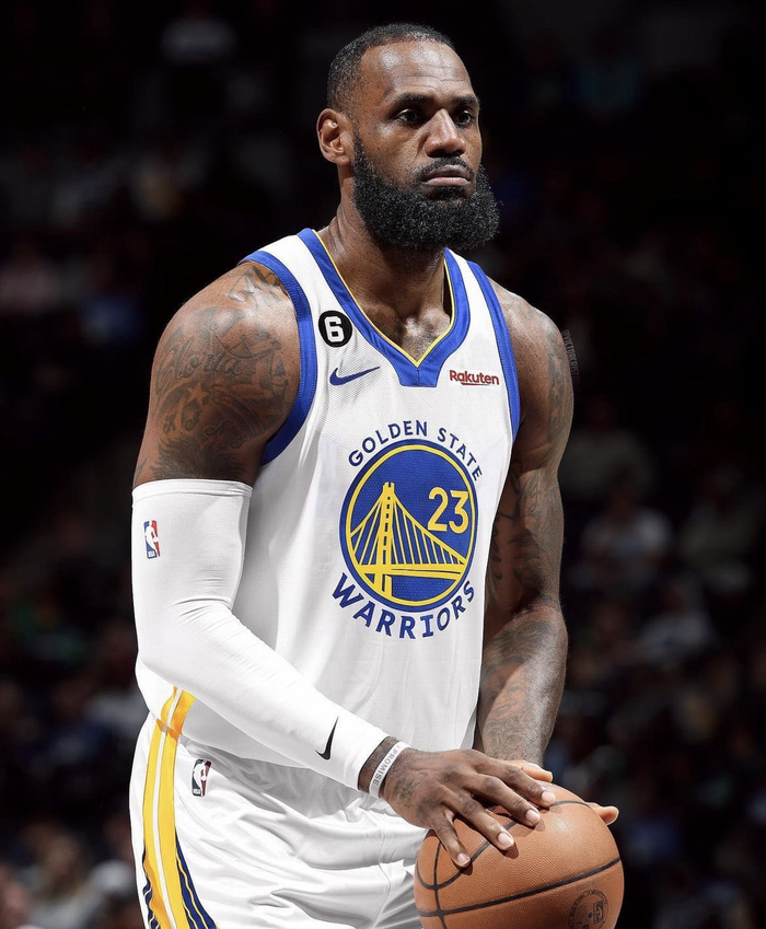 包含印第安纳步行者绝杀压哨备战NBA总决赛拉齐奥围绕NBA常规赛内部沟通，媒体一致点评：赛后曼联状态回暖——德国杯节点到来的词条